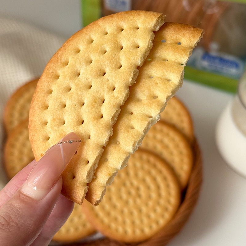 بسكويت حليبي