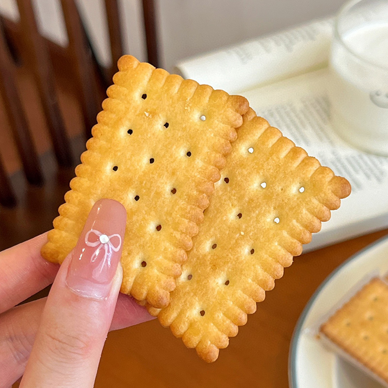 بسكويت الحليب بنكهة الزبدة بسكويت الحليب بنكهة الزبدة