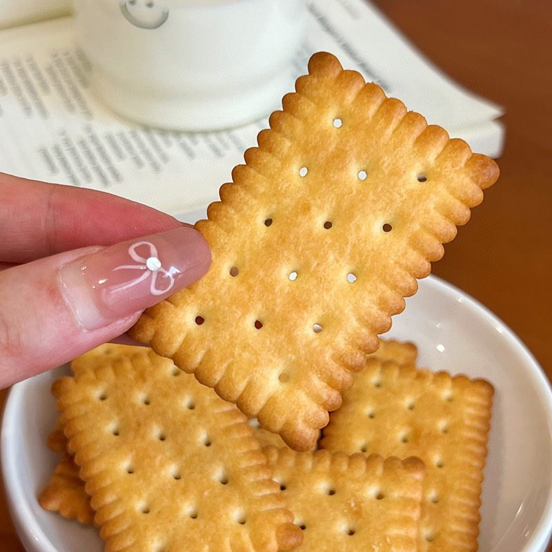 بسكويت الحليب بنكهة الزبدة بسكويت الحليب بنكهة الزبدة