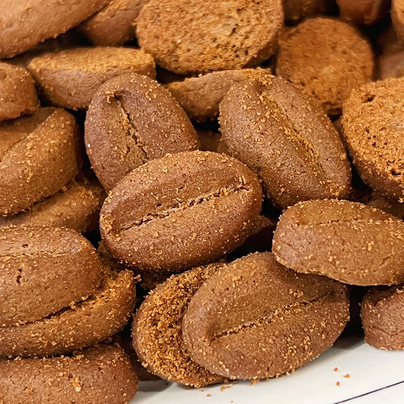 بسكويت القهوة بنكهة اللاتيه